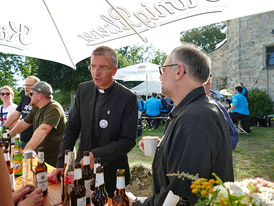 100 Jahrfeier Weingartenkapelle in Naumburg mit Bischof Dr. Michael Gerber (Foto. Karl-Franz Thiede)